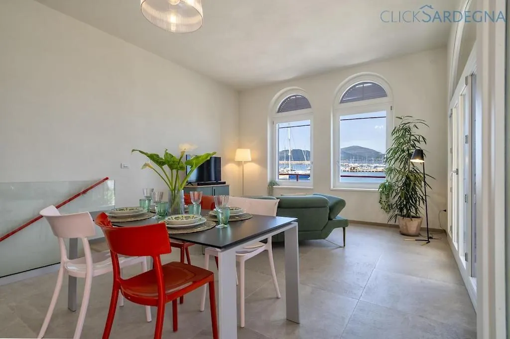 Apartment Neptune Waterfront Apartment: Alghero Seaside Retreat
