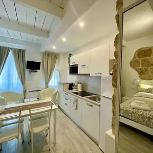 Protea House Alghero